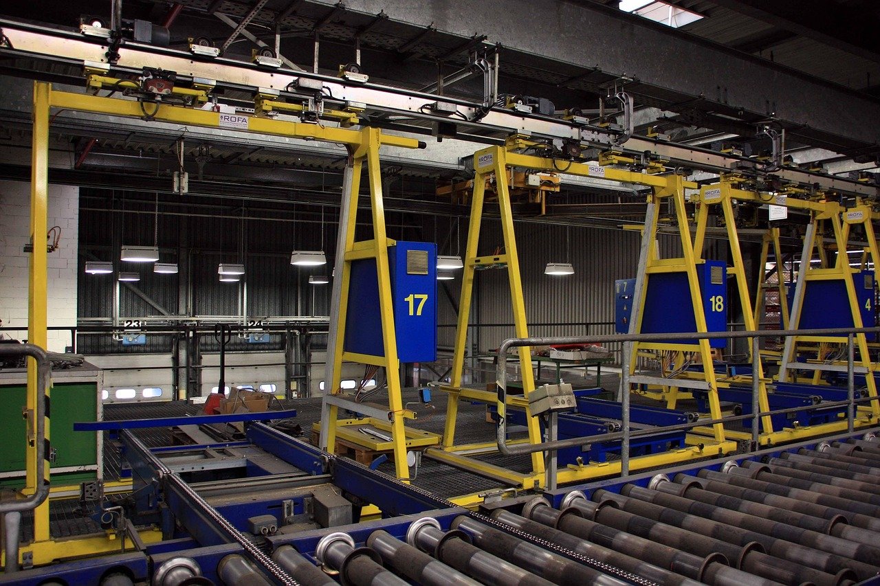 Industrial Conveyor Motors and High-Load Stability